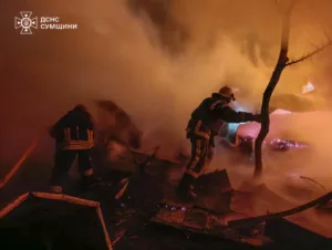 Сьогодні в Сумах палав гараж: що відомо про наслідки