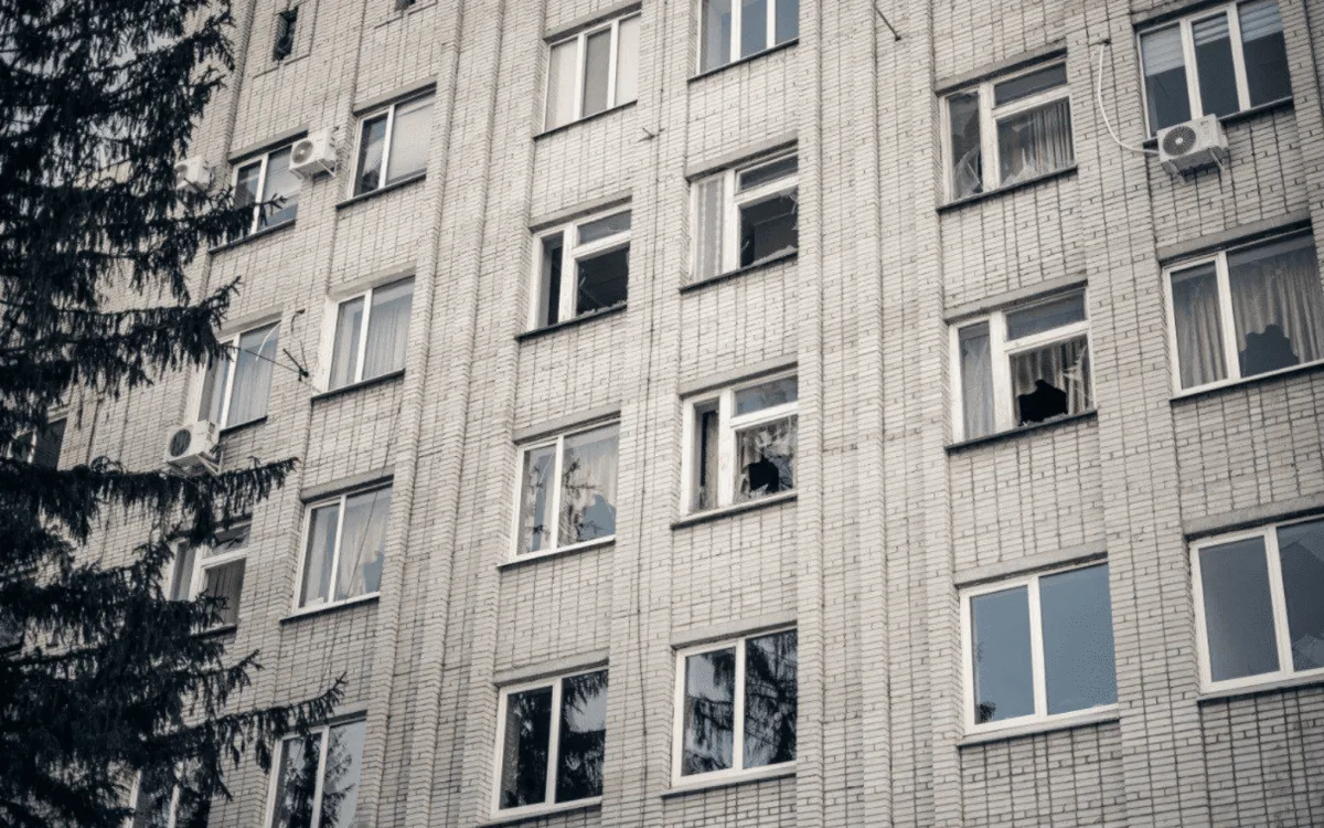 Ворог атакував дитячу лікарню в Сумах: що відомо на цей момент