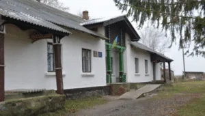 На Сумщині офіційно закрили 28 навчальних закладів різних типів