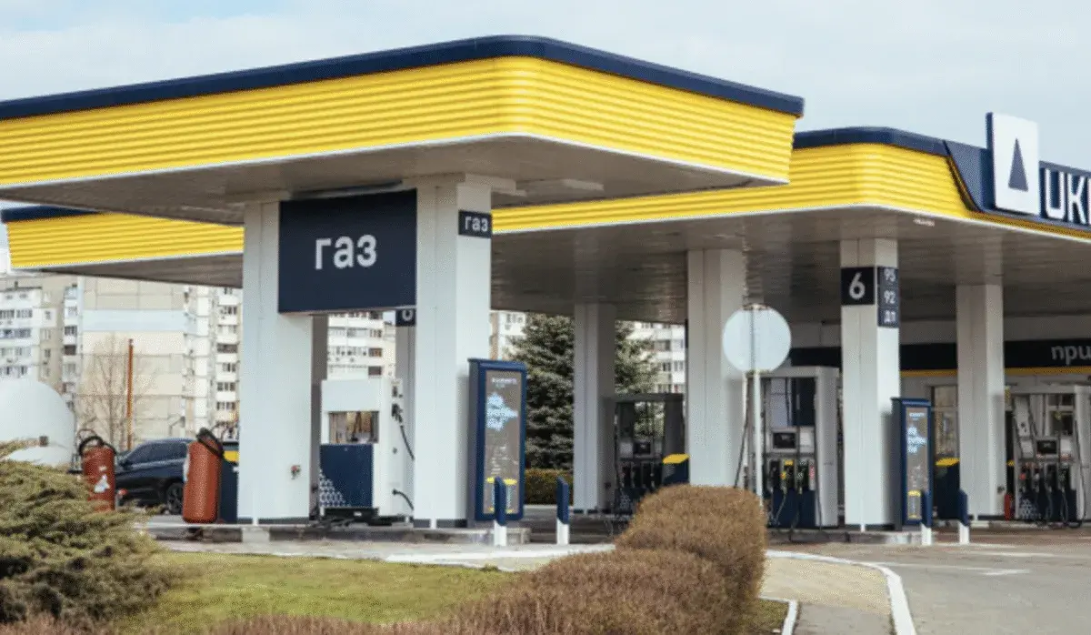 Що відбувається з цінами на паливо на Сумщині та чиє ажіотажний попит