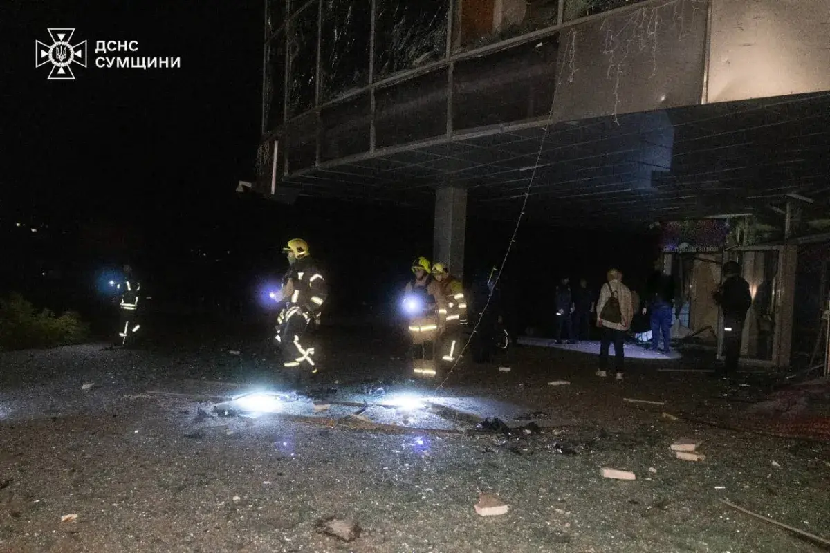 Ворог знову вдарив по Сумах дронами: що відомо