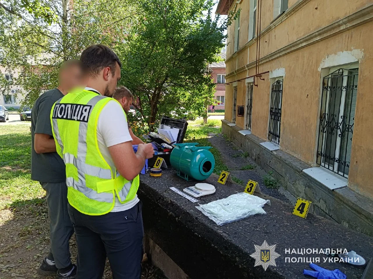 В Сумах знайшли склад наркотиків та психотропів на понад мільйон