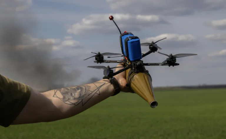 Атаки FPV-дронів: як мешканцям Сум уберегтися від нової небезпеки