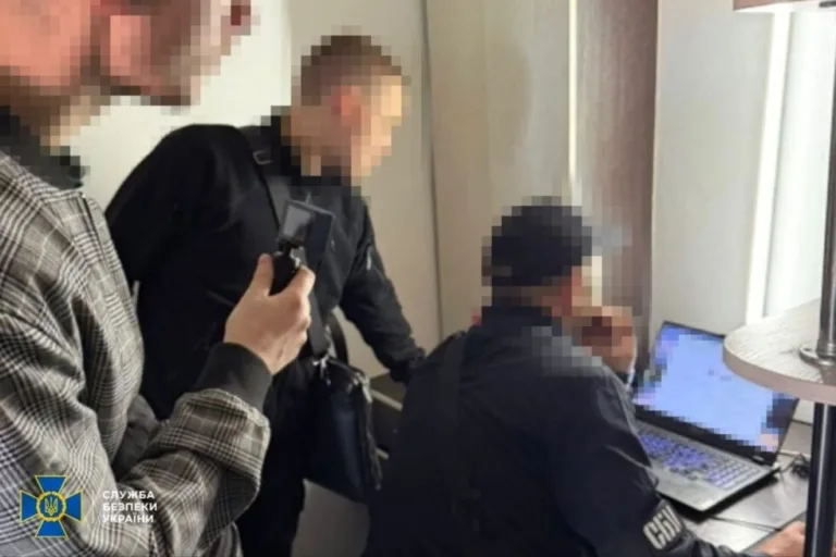 На Сумщині викрили двох прокремлівських інтернет-агітаторів
