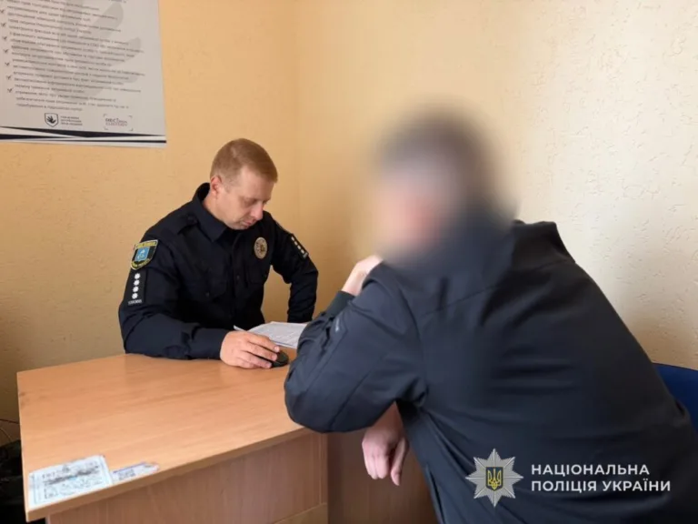 На Сумщині затримали чоловіка, який ножем поранив односельця