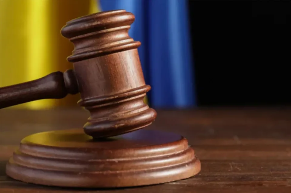 В Сумах продавця психотропів і боєприпасів засудили до реального покарання
